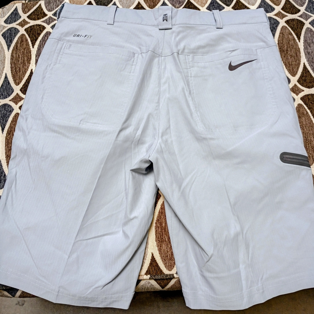 Nike Men's Gray Dri-FIT Shorts